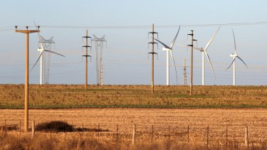 La falta de nuevas líneas de transporte imposibilita el desarrollo de nuevos parques renovables en gran parte del país. (Foto: archivo Juan Thomes.