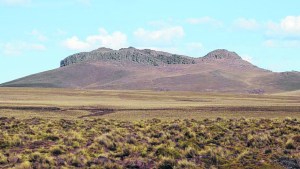 Corona Grande y Corona Chico, cerros de misterios