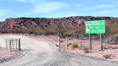 Las tierras en disputan están sobre la Margen Sur del río Negro