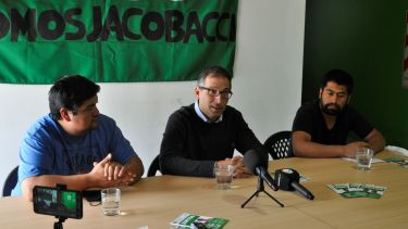 Domingo brindo su apoyo a los candidatos a concejales de Jacobacci de cara a las elecciones del próximo 31 de octubre. Foto: José Mellado.