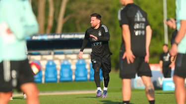 Messi será titular en el equipo dirigido por Scaloni. 

Foto: gentileza @Argentina