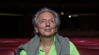 "Es una metáfora, en la que ese “marica” es aquel que piensa diferente al resto de la humanidad y que, por tanto, es sacrificado por los intolerantes", dice Cibrián. (Fotos: prensa Pepe Cibrián).