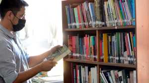 Bibliotecas: puentes sociales y educativos a la deriva en Río Negro