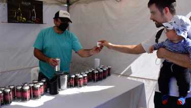 Roca 09/10/21: Primera edición del Festival de la Sidra y el Turismo Rural organizado por la municipalidad de General Roca en el predio Apycar. Foto: Andrés Maripe