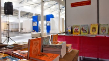 Este año la feria será al aire libre en la Plaza Belgrano. (Foto archivo)