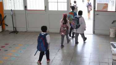 Durante el 2020, hubo un 6,7% más de egresados de primaria respecto al 2019 en Roca, según datos oficiales. Foto: Juan Thomes