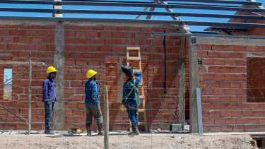 Terminación de la construcción de 62 viviendas e infraestructura. Foto: Juan Thomes