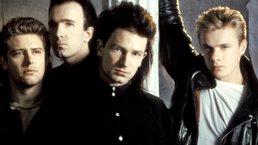 Éramos unos niños. Los U2 en 1984: Adam Clayton, The Edge, Bono y Larry Mullen Jr.