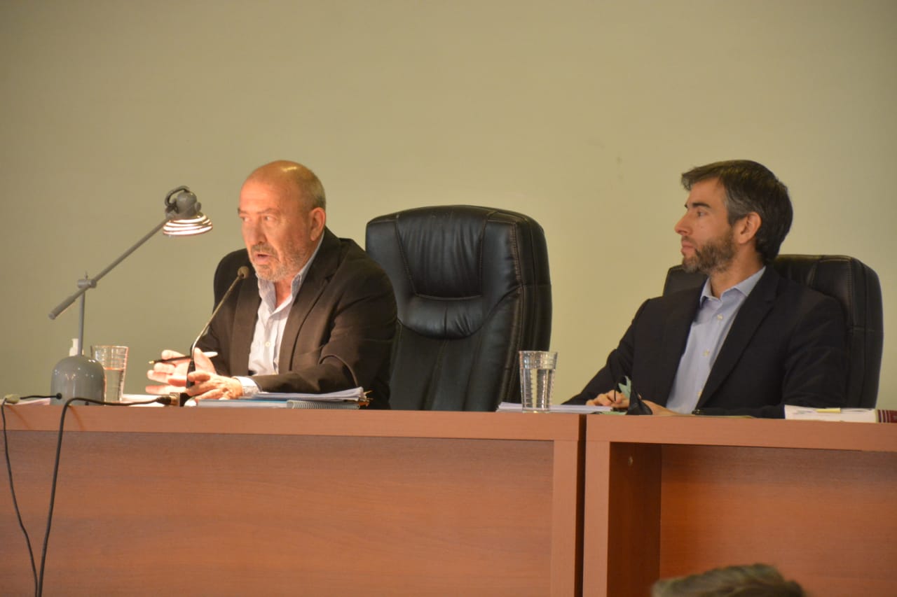 Alejandro Cabral (a la izquierda): juez imparcial, oralidad y plazos perentorios, las bondades de la reforma procesal. (Archivo)