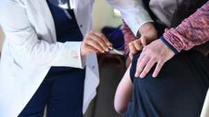 No hay vacunas antigripales en el hospital de Bariloche