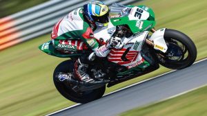 Mercado se metió en el Top 10 del Mundial de Superbike