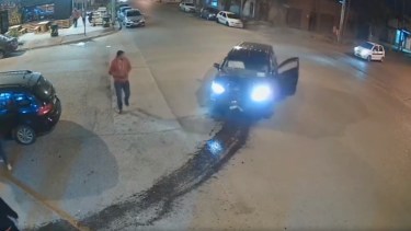 El conductor del Ford Eco Sport tenía más de dos gramos de alcohol en sangre. Foto: Captura de video. 