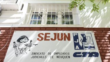 La sede gremial, ubicada en Rioja 486 de la ciudad capital, es uno de los lugares en los que se podrá votar. Foto Florencia Salto.