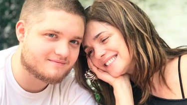 Araceli González publicó un conmovedor texto en apoyo a su hijo Toto Kirzner. 