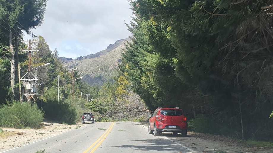 Las ráfagas fueron de más de 100 km/h en Bariloche. 