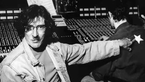 Yendo de la cama al living: Yo entrevisté a Charly García