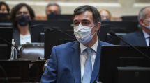 Imagen de Esteban Bullrich recibió un sentido aplauso en su vuelta al Senado