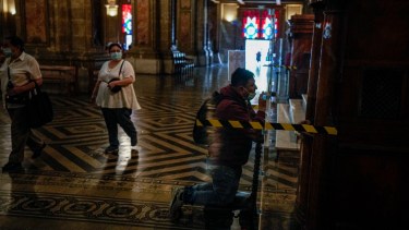 El aumento de nuevos casos empieza a generar preocupación en Chile. 