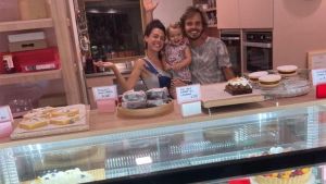 Tras los destrozos de una «fanática» en el local familiar, habló Benjamín Rojas: qué dijo