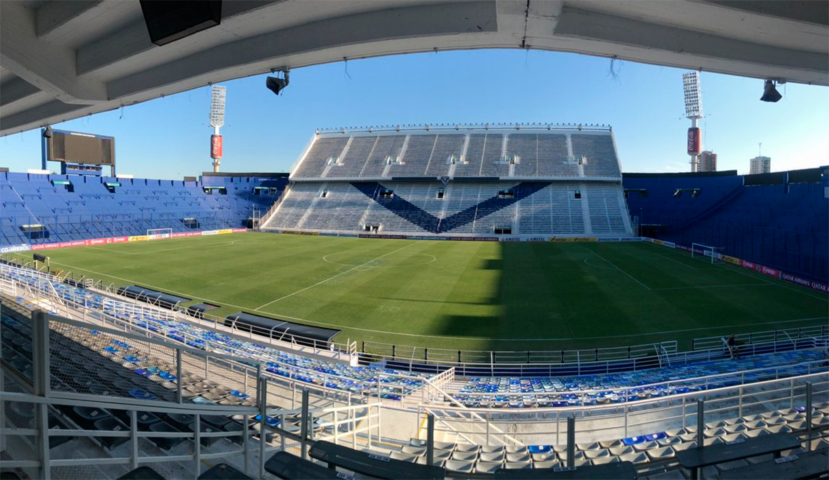 El estadio de Vélez fue allanado éste mediodía.