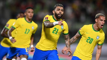 Gabigol anotó el segundo, de penal, para Brasil sobre Venezuela. 
