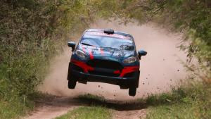 Vuelta de la Manzana: Giuliano tomó el liderazgo en el Rally Regional