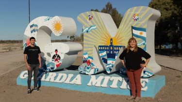 Triunfo de la UCR en Guardia Mitre