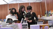 Imagen de Reabre a las 14 la Feria del Libro en Neuquén
