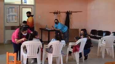 Se desarrolla en la provincia el operativo de vacunación para menores entre 3 y 11 años. (Neuquén Informa)