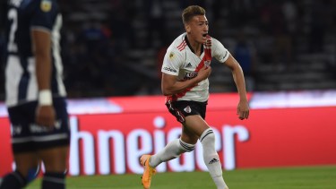 Braian Romero grita el segundo gol de River en la gran victoria sobre Talleres. 