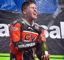 Los Solorza festejaron un doblete en el Superbike Argentino