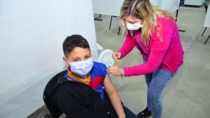 Vacunarán a chicos de 3 a 11 años en el Centro de Jubilados Reencuentro de Regina