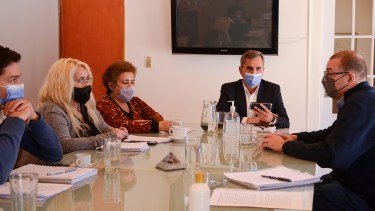 El presidente del EPEN, Humberto Zambón se reunió con la jefa comunal de Senillosa. Foto: Prensa EPEN