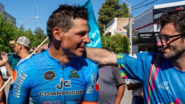 Daniel Juárez se emocionó tras el gran triunfo. (Foto: Juan Thomes)