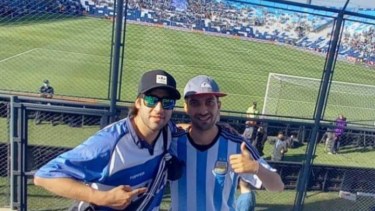 Matías, de Neuquén, con su amigo en San Juan. 