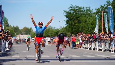 El chaqueño Juárez ganó la sexta etapa en Cutral Co. (Foto. Gentileza Carlos Mir)