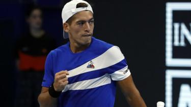 Báez venció a Gastón y se afianza como una de las promesas del tenis nacional.