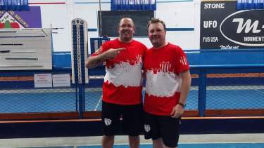 Roberto Sehenfeld -Nazareno Cornet, del Club Deportivo Beltrán ganaron el boleto al Argentino de bochas. Foto Gentileza. 