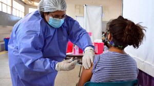 Argentina superó las 116 mil muertes por coronavirus, este martes