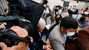 Video: Incidentes en acto de campaña José Kast en un barrio popular de Chile