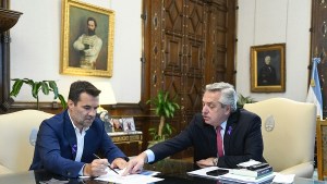 Fernández autoriza la licitación para construir el gasoducto Néstor Kirchner