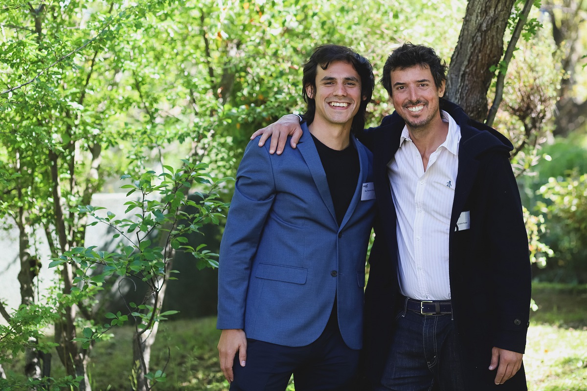 Facundo Noya e Ignacio Perversi son los ganadores del concurso más prestigioso del Instituto Balseiro. Foto: Gentileza IB