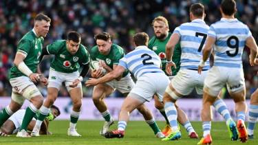 El equipo europeo tardó apenas unos minutos en acomodarse y sometió a Los Pumas con mucha autoridad. 