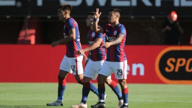 Nicolás Fernández marcó el único gol de la tarde para San Lorenzo. 