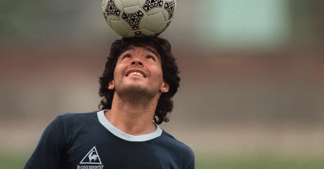 La LPF homenajeó a Maradona, a un año de su muerte. 