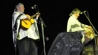 Alberto y Gilberto Ibáñez cuando integraban los Mellizos Pehuenches (Foto: gentileza) 