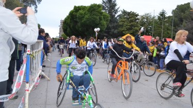 Comienza hoy la cruzada solidaria “Pedaleando por un Sueño” en Regina
