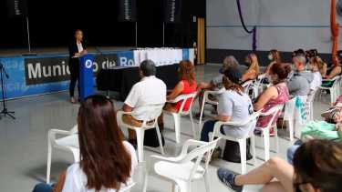 La actividad de apertura se realizó en el Cemar, en el centro de Roca. Fotos Juan Thomes.