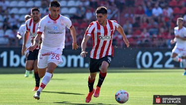 El Tuti facturó por duplicado antes del cuarto de hora ante Huracán.