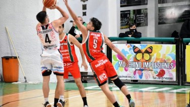 Viedma logró su octava victoria en el torneo y manda con comodidad en su zona. 